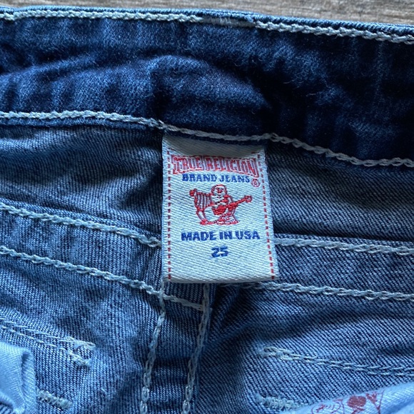 True Religion - Picture 6 of 8